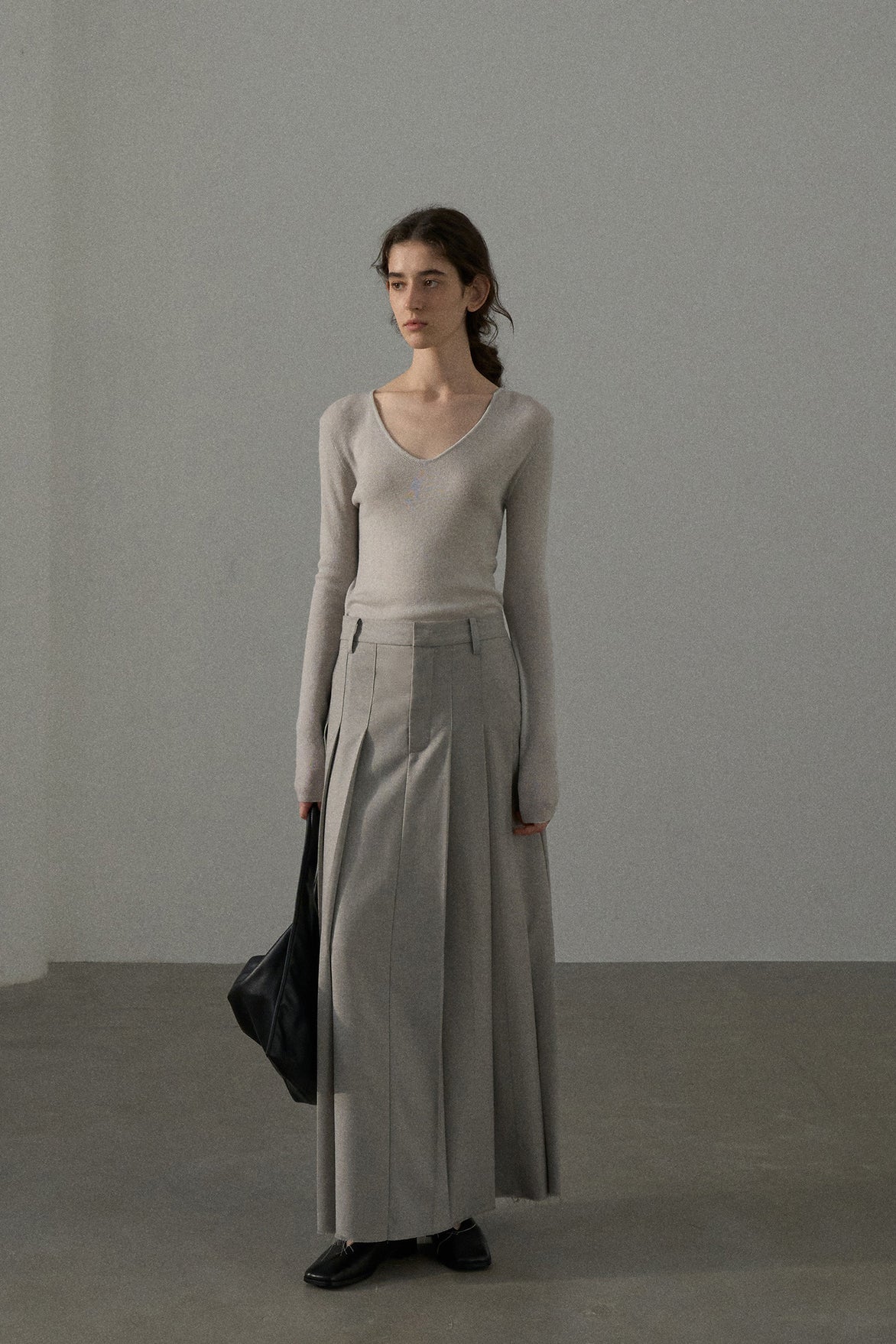 Falda favorecedora de corte A con pliegues y borde sin rematar | 4 colores