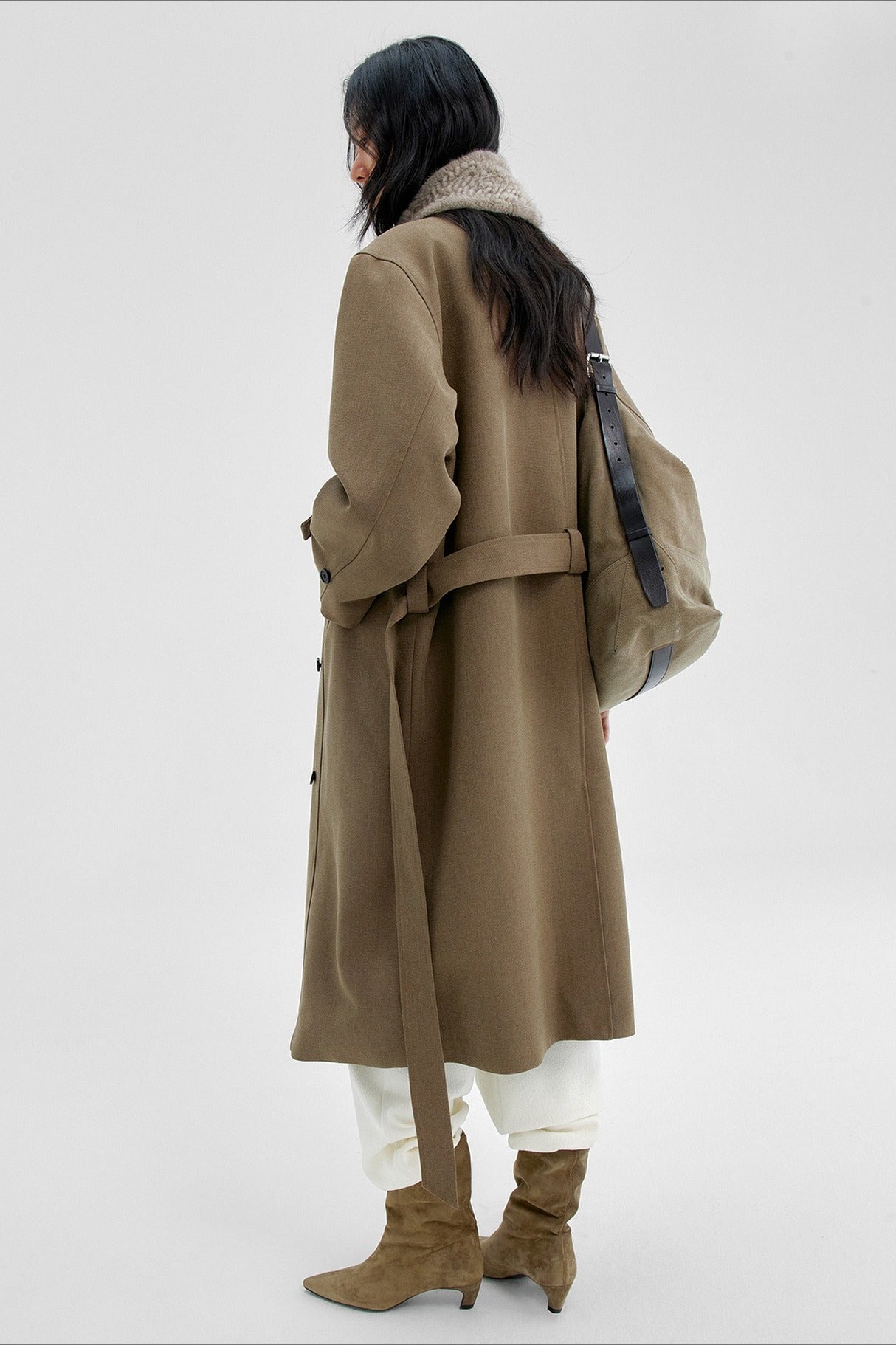 Relaxed fit stand collar silhouette trench coat