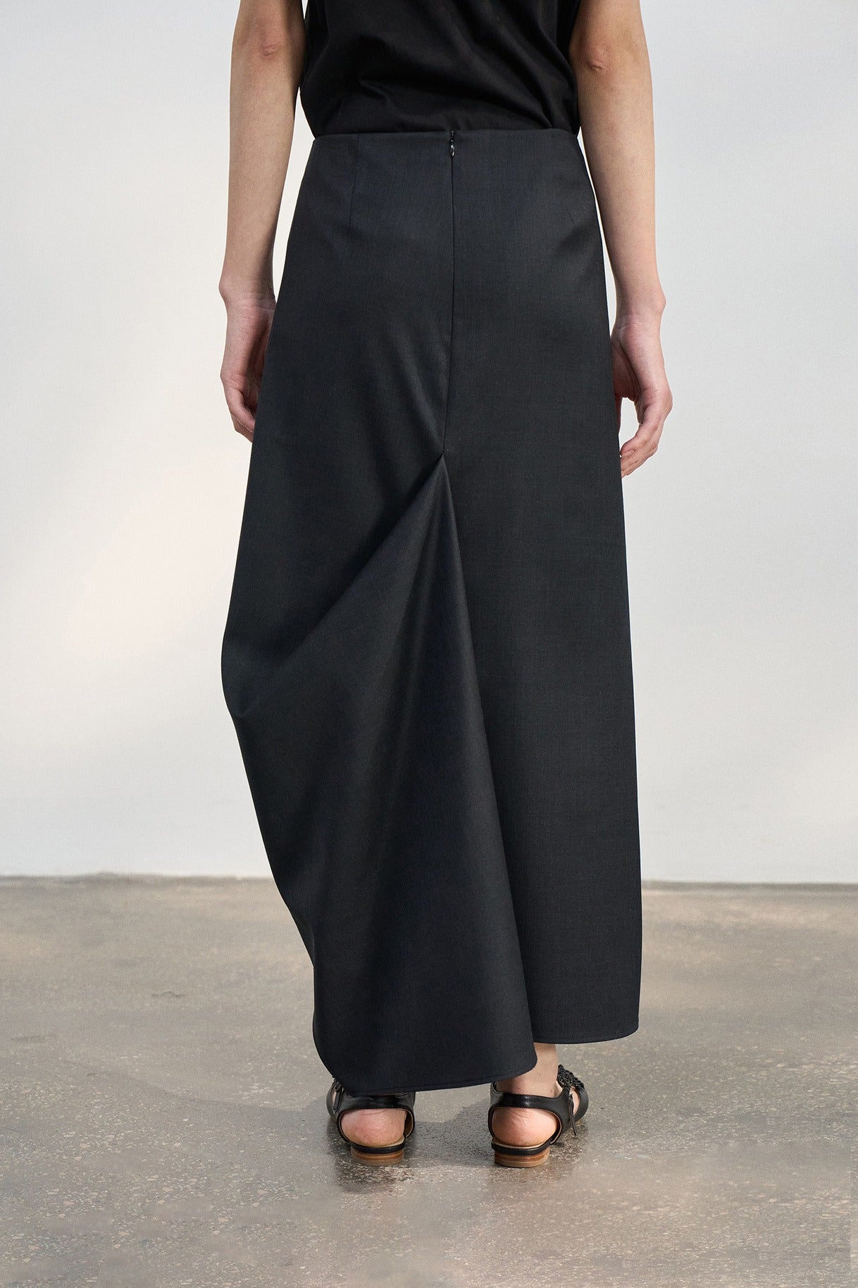 Wool blend irregular pleats modern skirt | 2 color