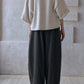 Relaxed scythe shape wide-leg pants