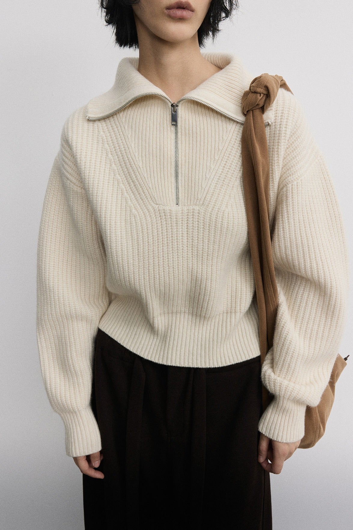 100% sheep wool silhouetted pullover sweater | 3 color