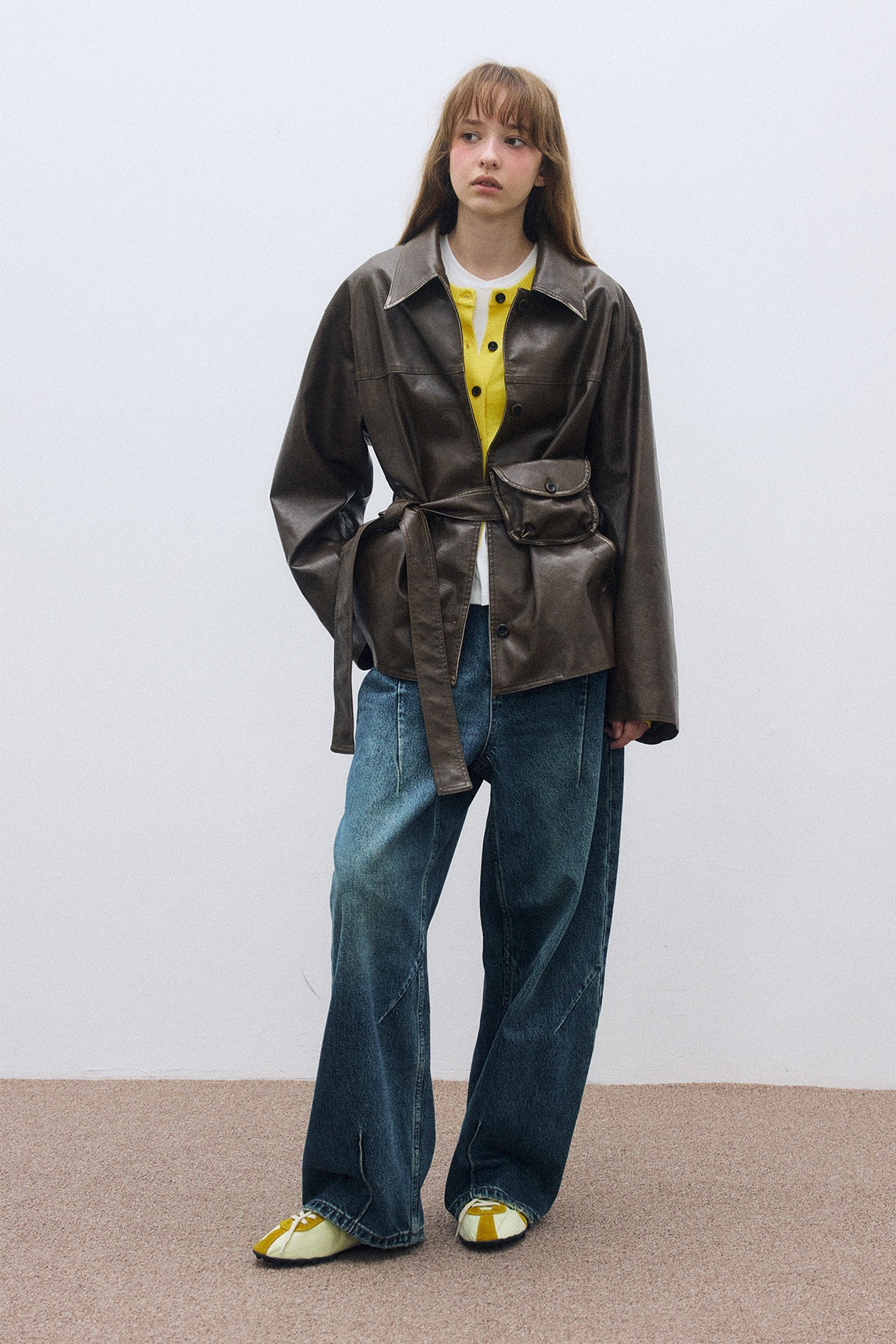 Chaqueta de estilo vintage con revestimiento de poliuretano y cinturón | 3 colores