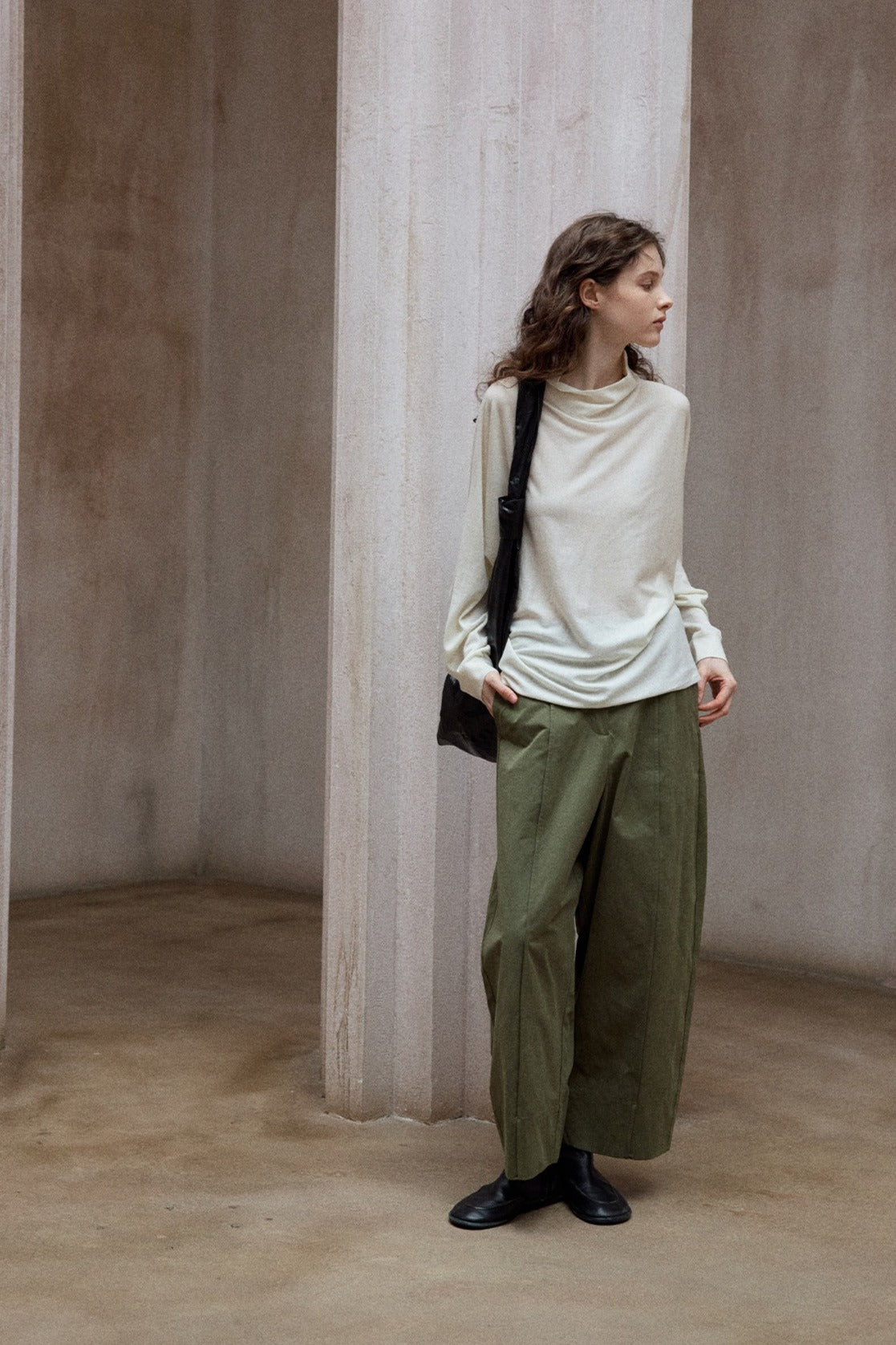 Cotton blend wide-leg slight curved pants | 4 color