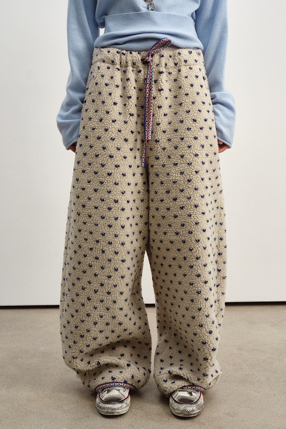 Relaxed-fit banana shape fleece pants | 3 color