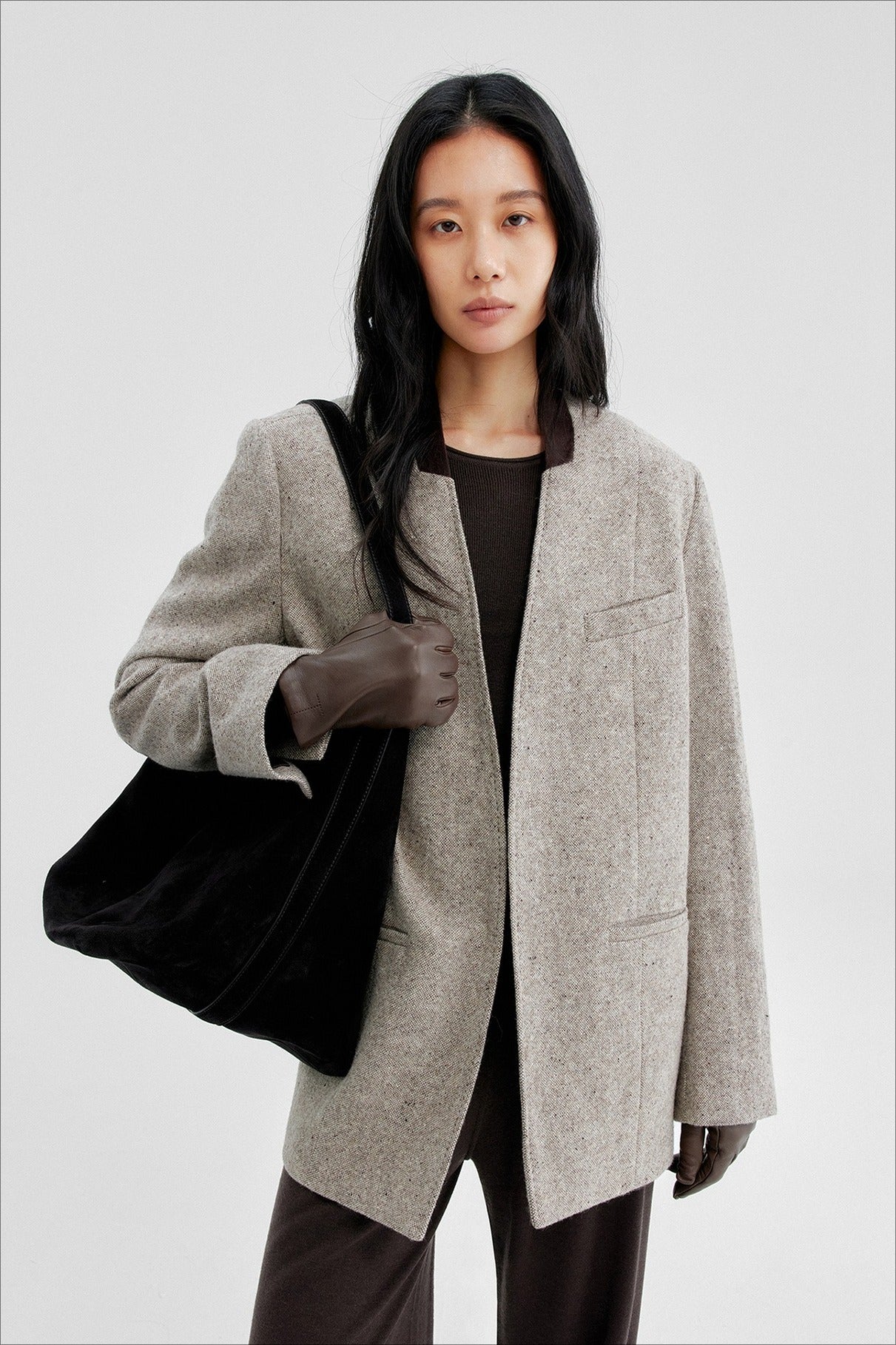 Wool contrasting color elegant mid-length jacket