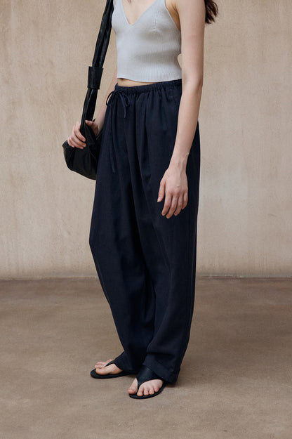 Cotton blend wide leg tapered hem pants | 2 color