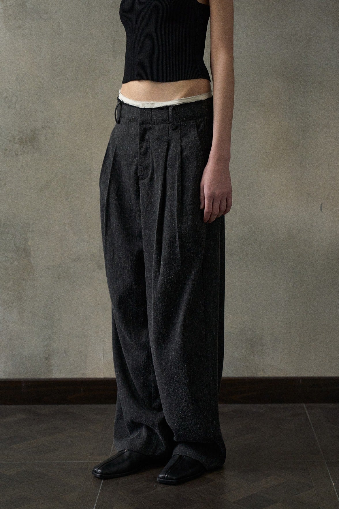 Pantalones de talle alto con borde sin rematar y contraste de color | 2 colores