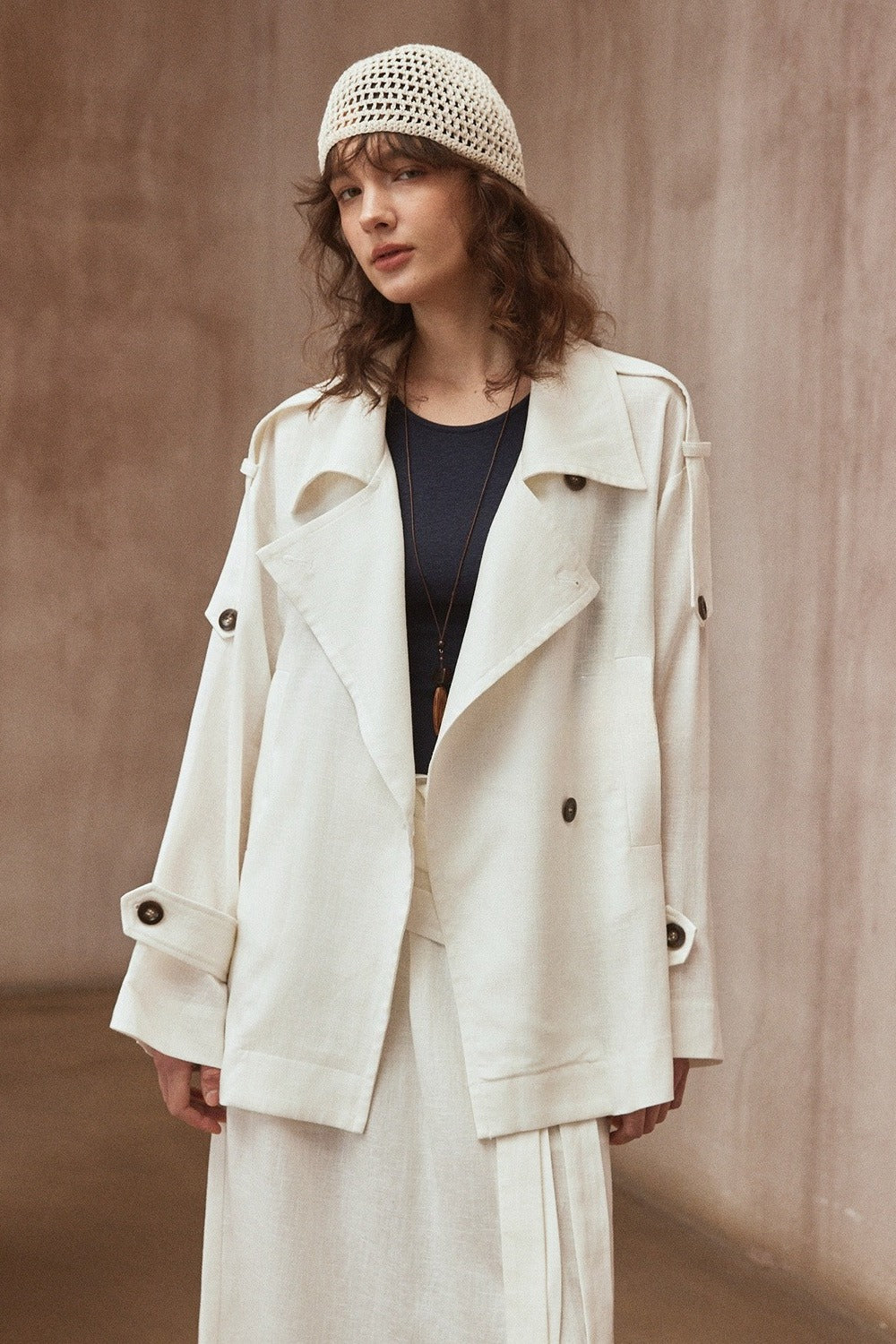 Chaqueta corta tipo gabardina de lino y lyocell de tacto suave | 2 colores