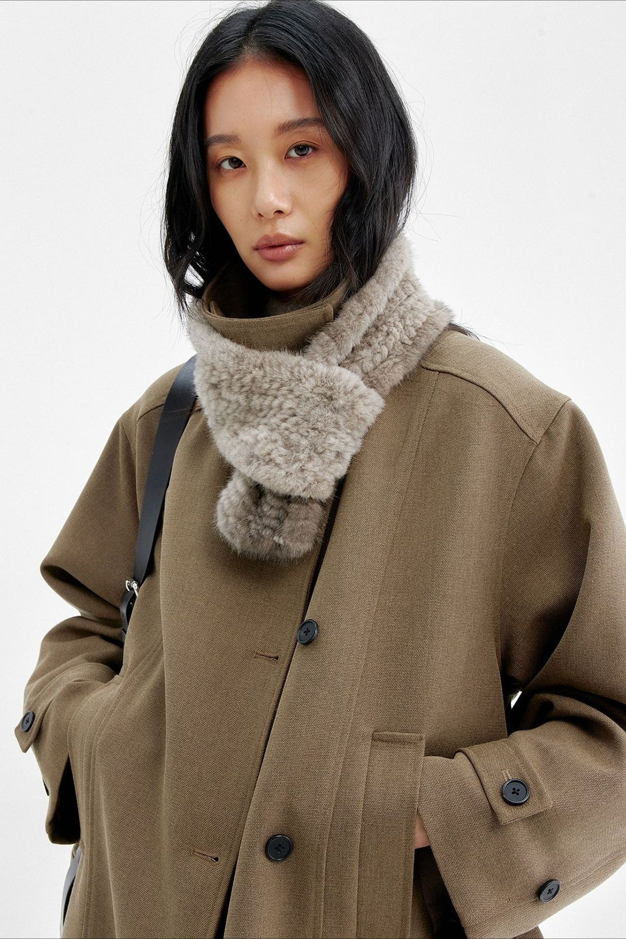 Relaxed fit stand collar silhouette trench coat