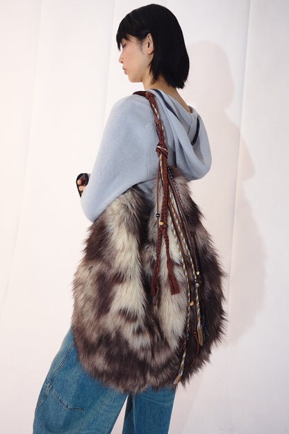 Faux fur wanderlust vibe big bag | 2 color