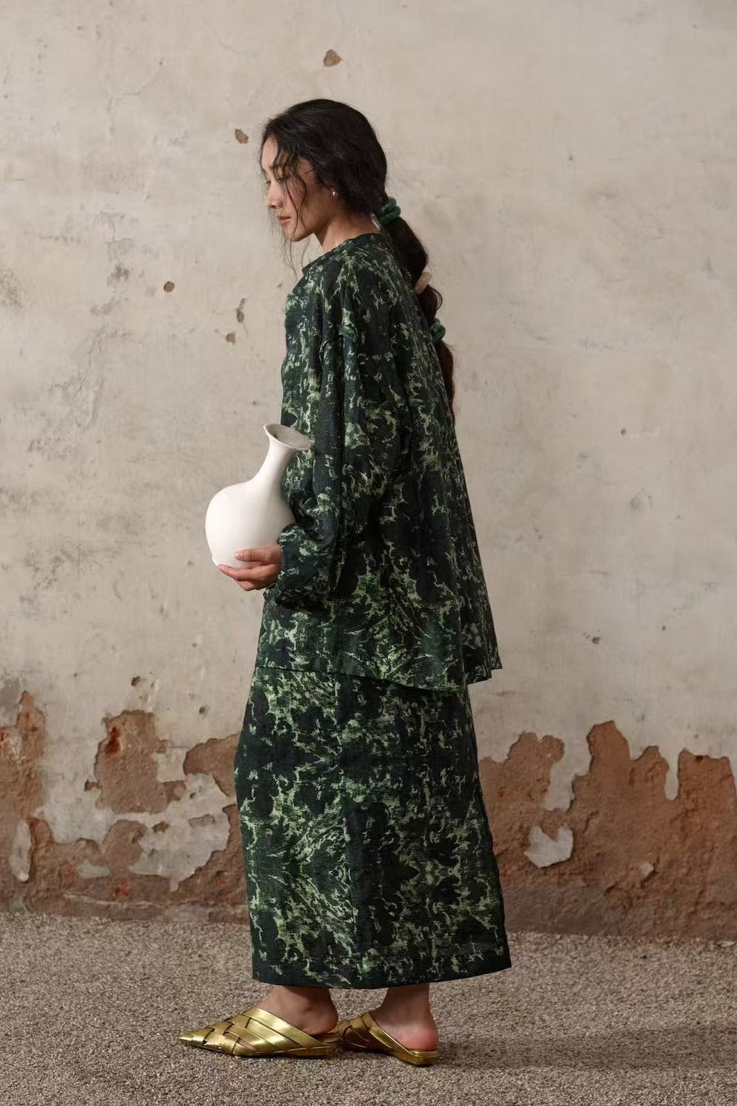 Falda romántica y elegante con estampado de hojas, mezcla de lyocell | 2 colores