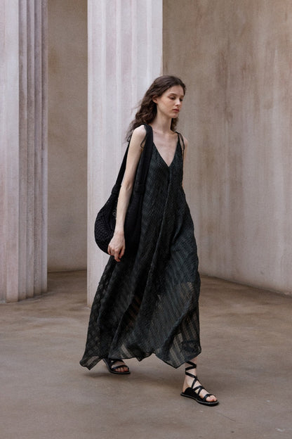 Irregular hem V-neck flowy dress | 2 color