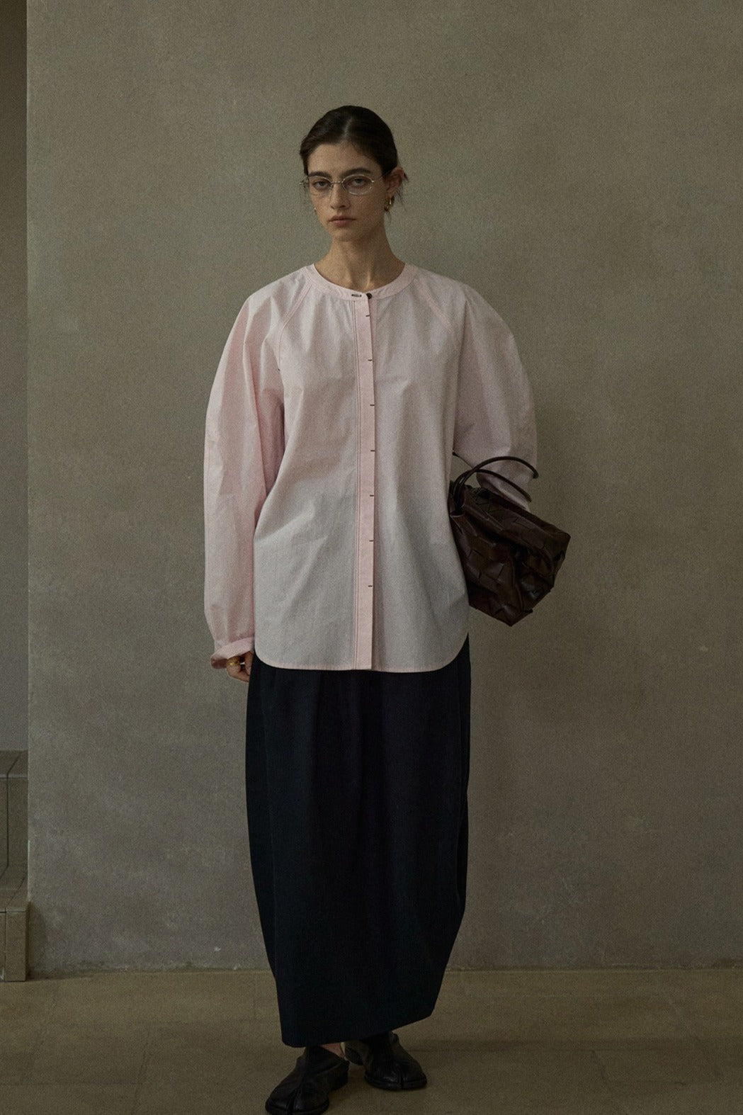 100% cotton contrast stitching loose shirt | 3 color
