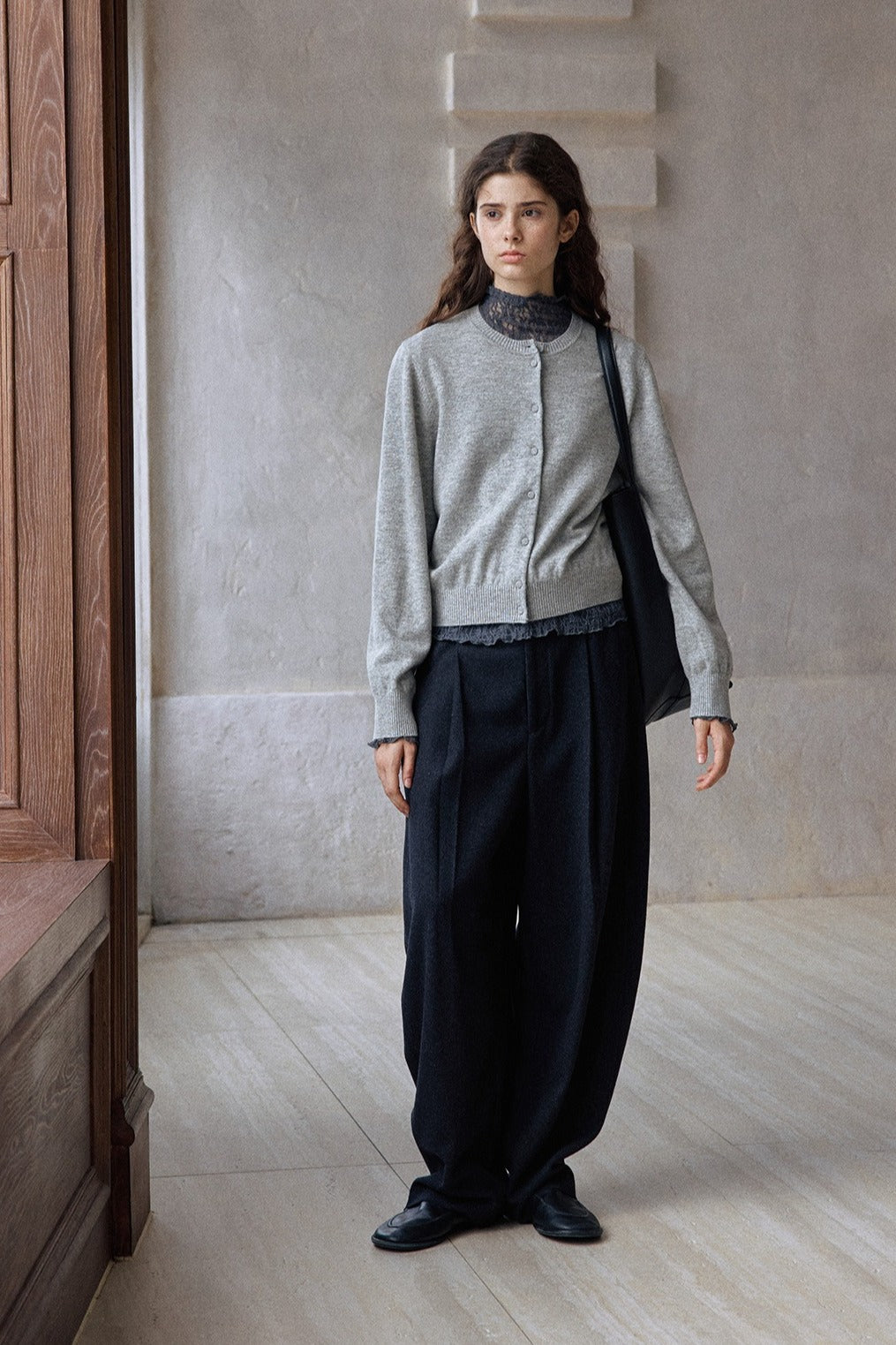 100% wool classic round neck cardigan | 5 color
