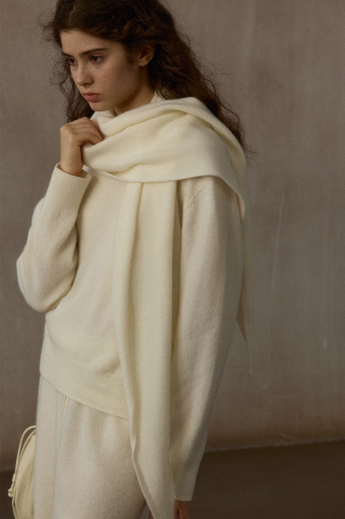 100% wool pullover sweater with a scarf | 4 color