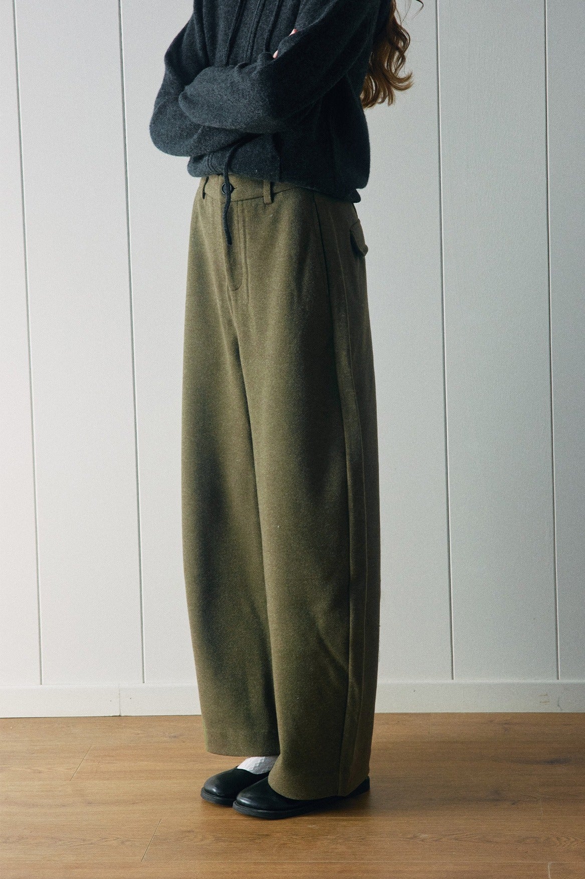 Banana-shape tailored fit casual pants | 3 color