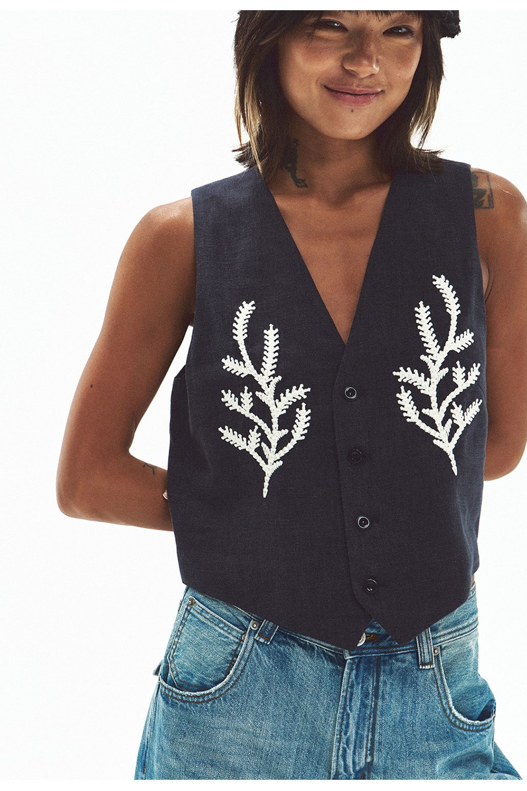Tencel-Ramie embroidery vest | 2 color