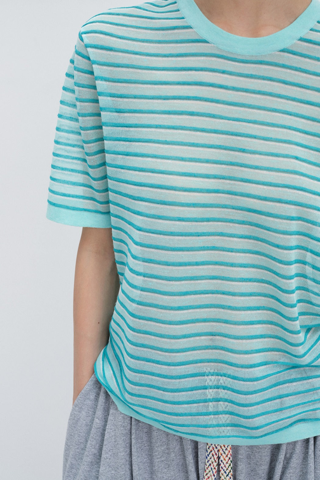 Breathable lightweight striped T-shirt | 3 color
