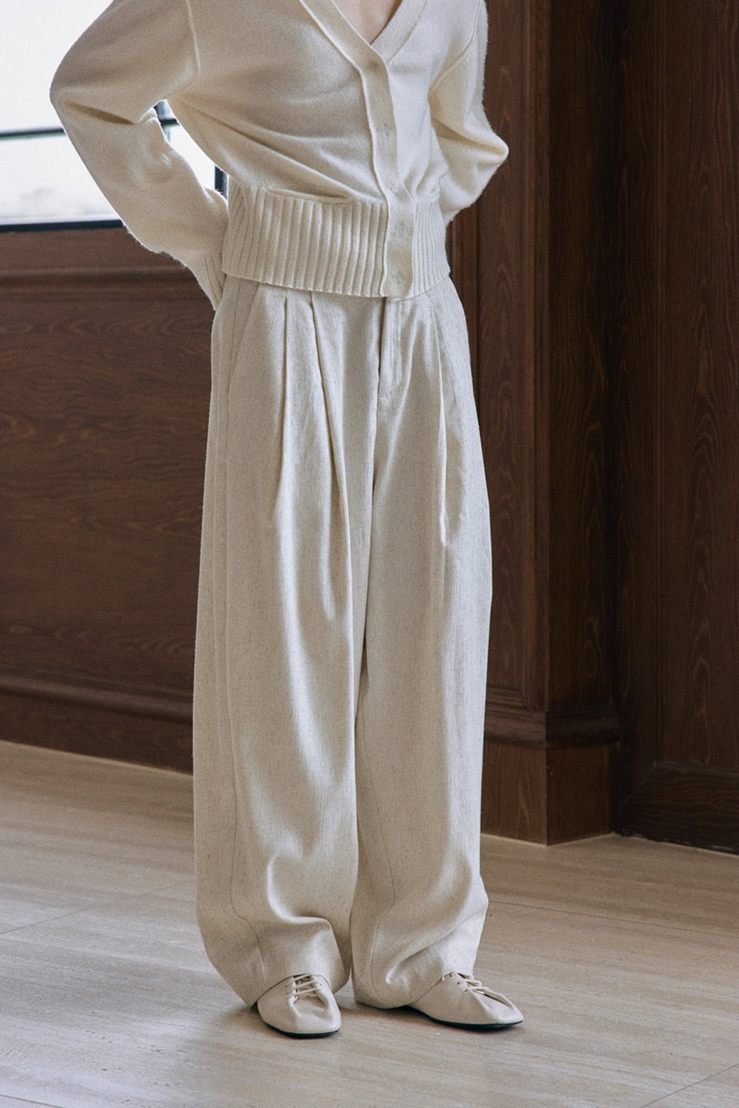 Relaxed fit good drape casual pants