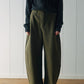 Banana-shape tailored fit casual pants | 3 color