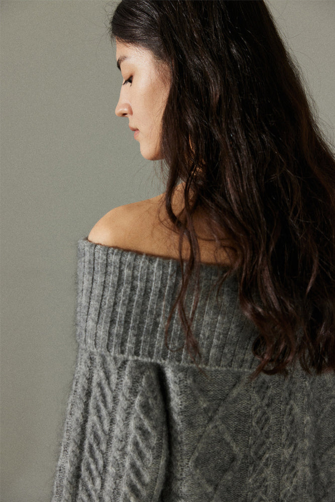 Pull en tricot à épaules dénudées en laine mohair mélangée | 4 couleurs