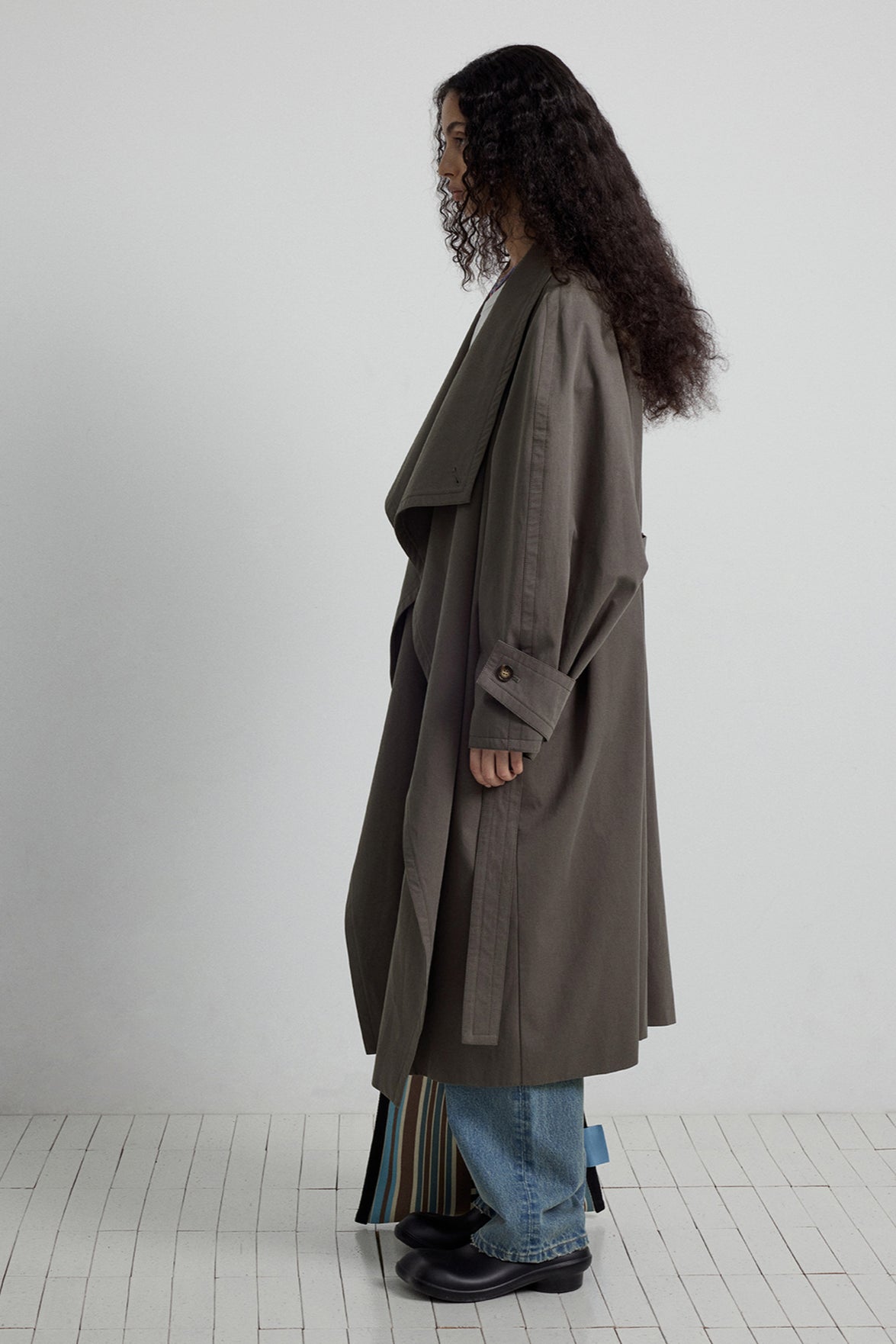 100 cotton wide flipped collar oversized trenchcoat | 3 color