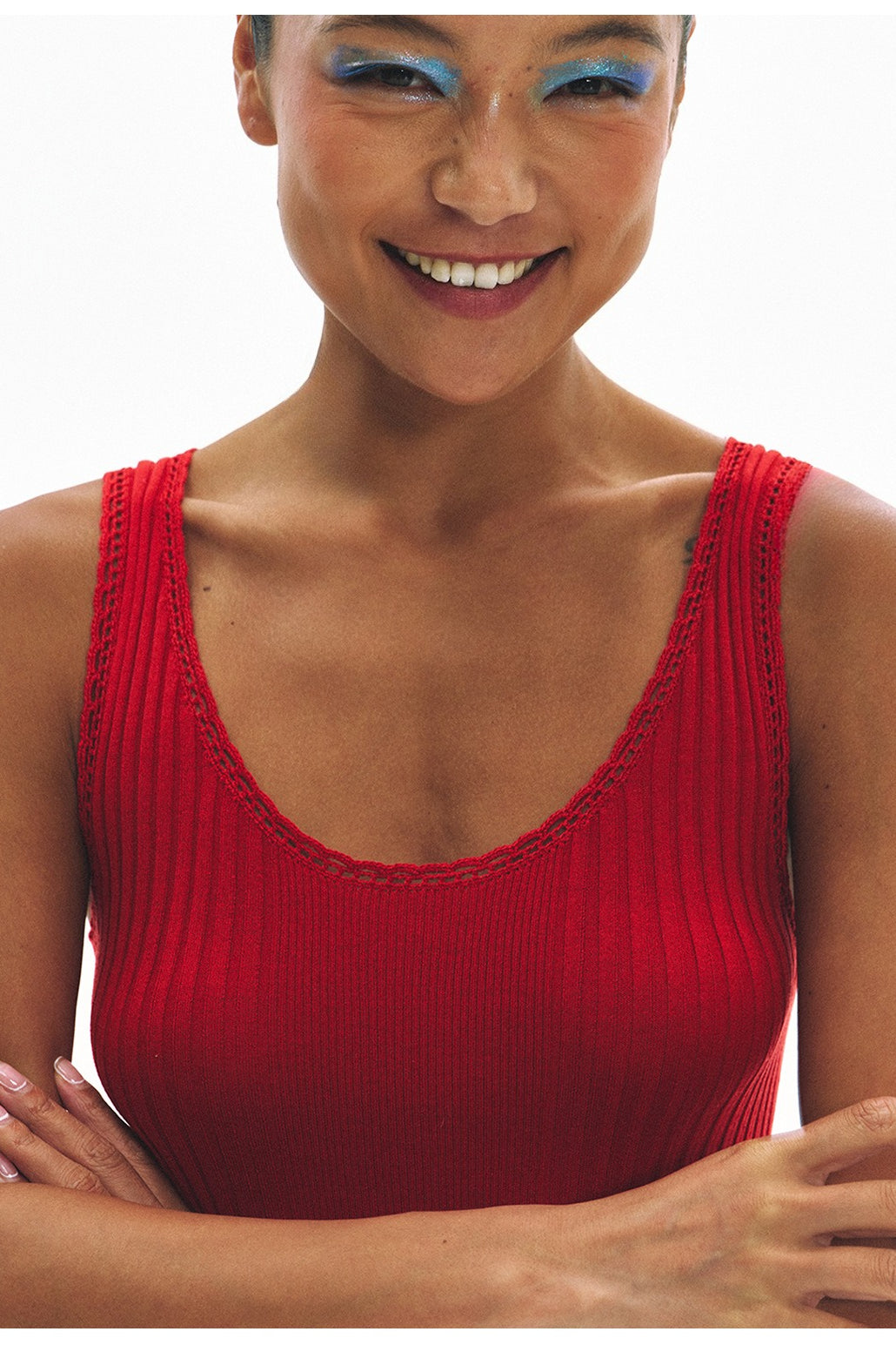 Lyocell-acetate-wool blend elastic sleeveless top | 3 color