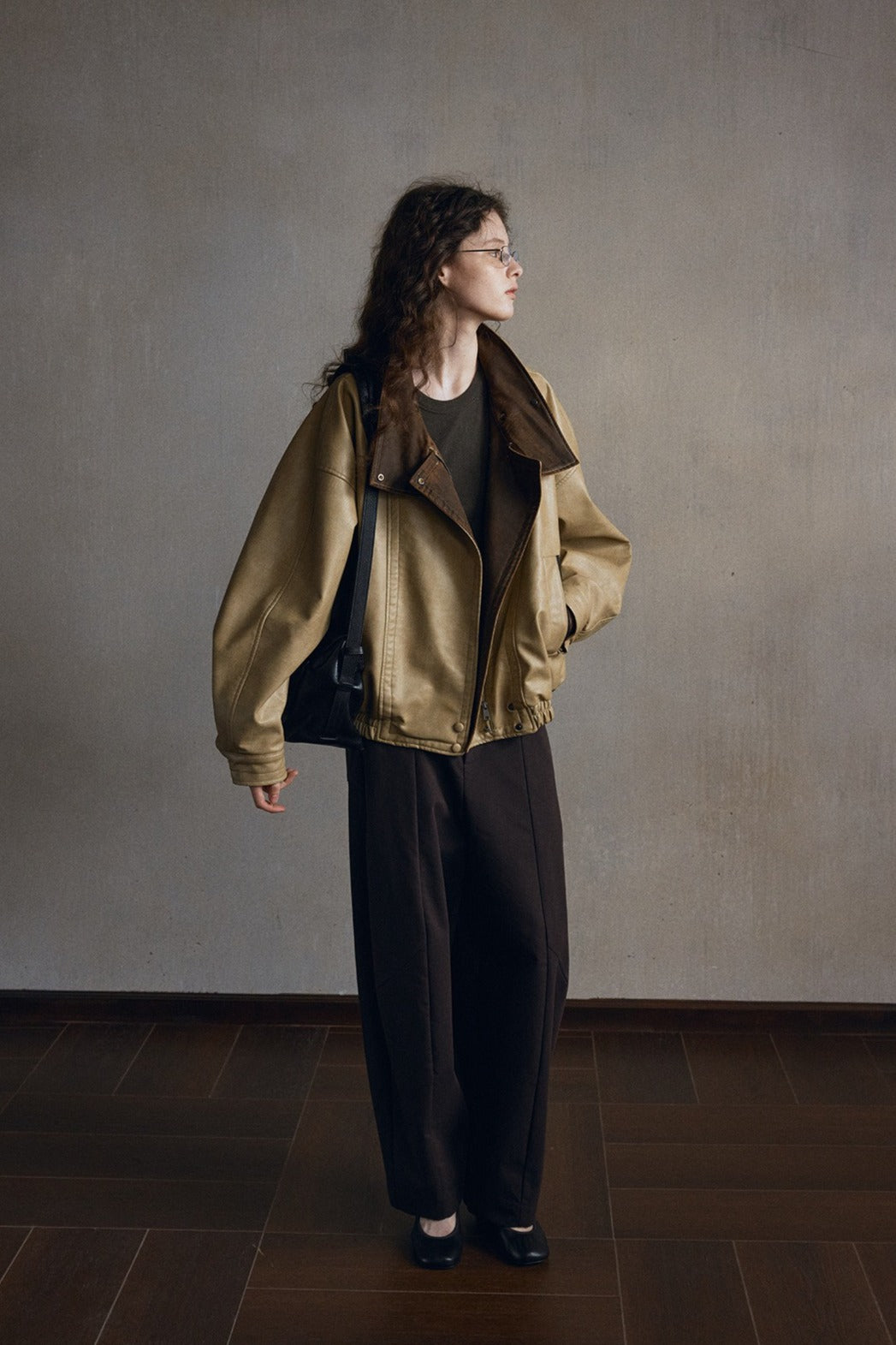 Chaqueta de PU estructurada con bloques de color | 2 colores