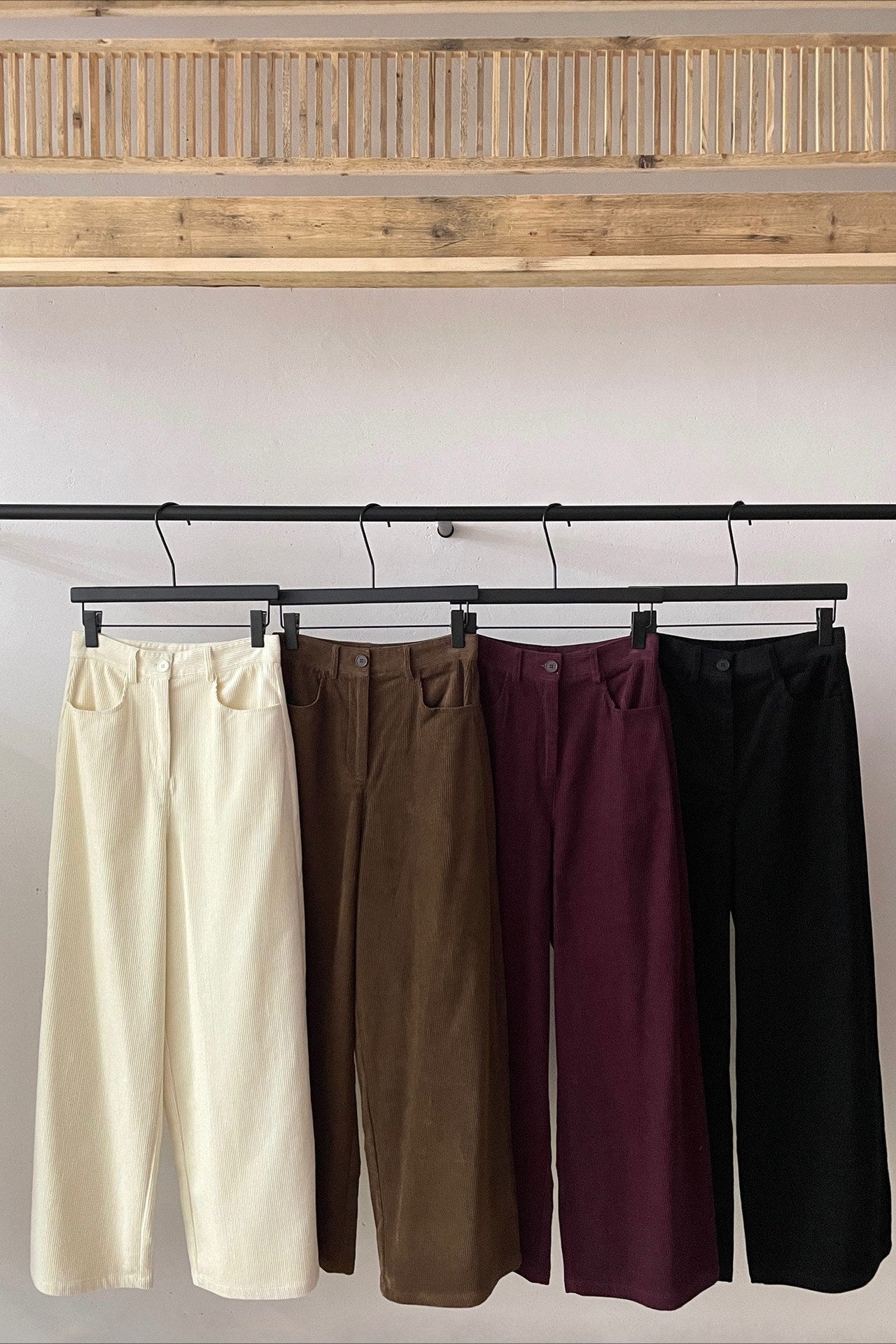 Pantalon droit en velours côtelé 100% coton | 4 couleurs