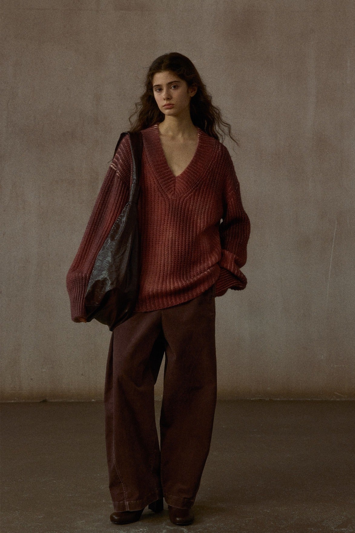 Chunky knit loose-fit V-neck drape sweater | 4 color