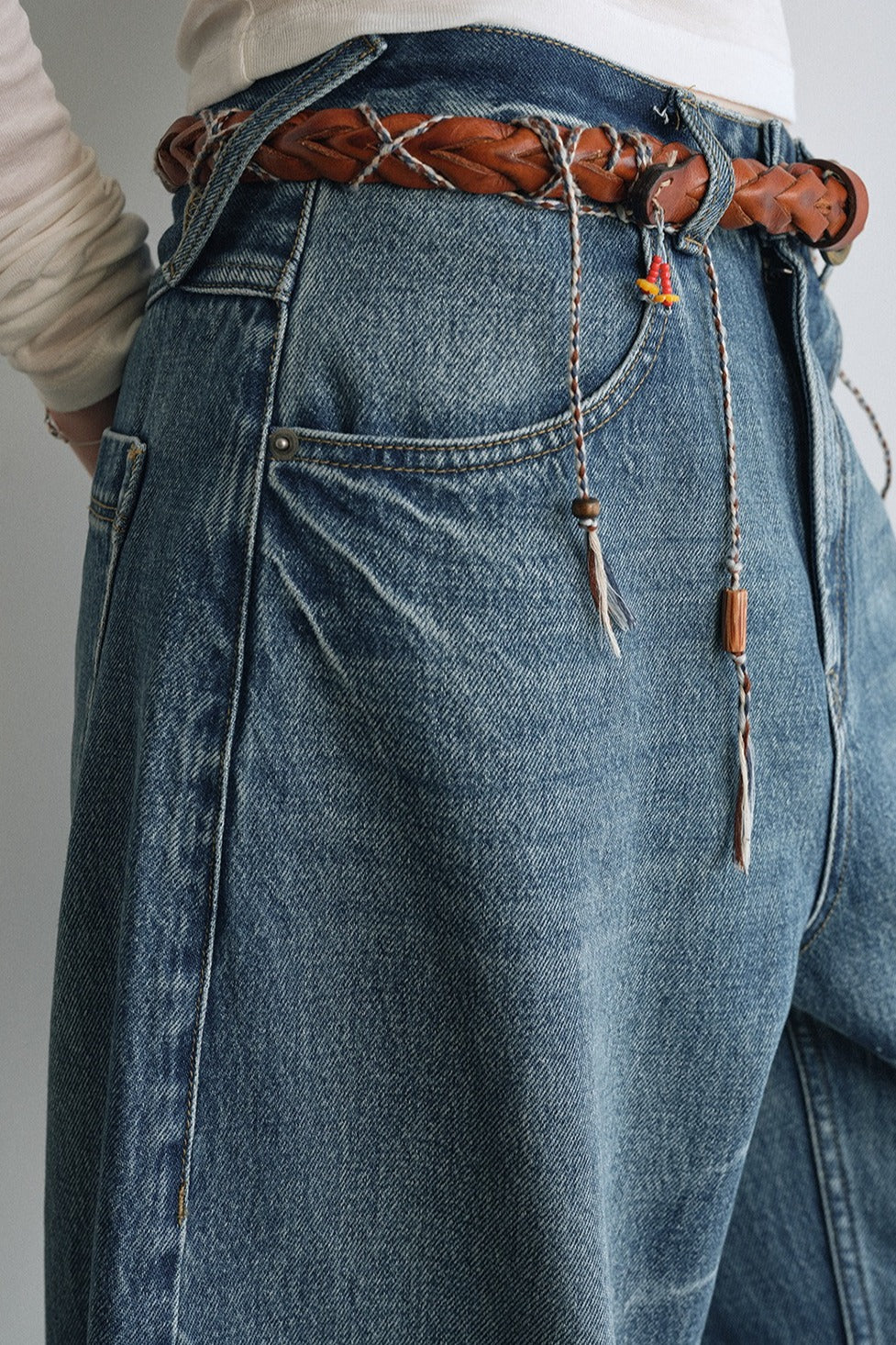 100% washed cotton curved silhouette jeans | 3 color