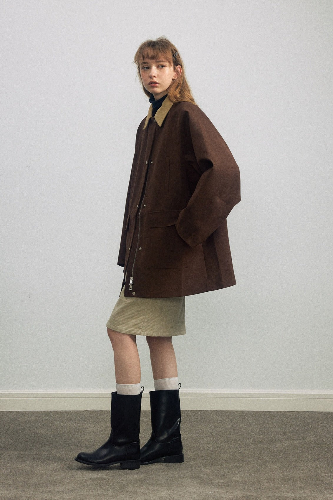 Mid-length contrasting collar jacket | 2 color
