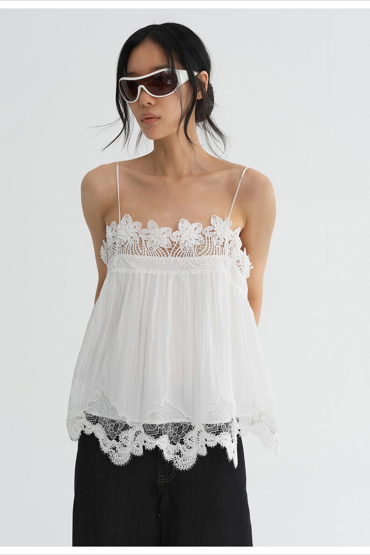 Tencel-nylon-linen  lace-panel camisole