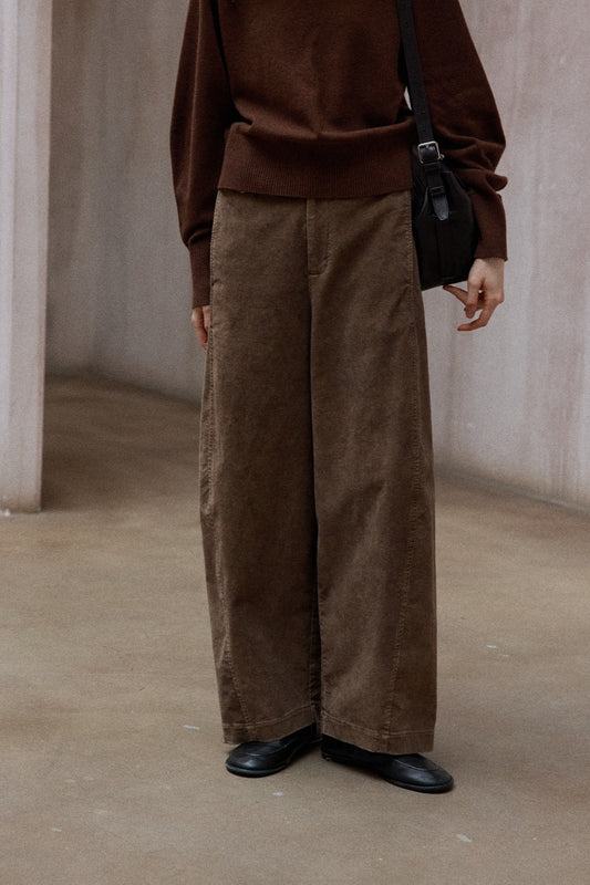 Cotton blend relaxed-fit curved leg corduroy pants | 3 color