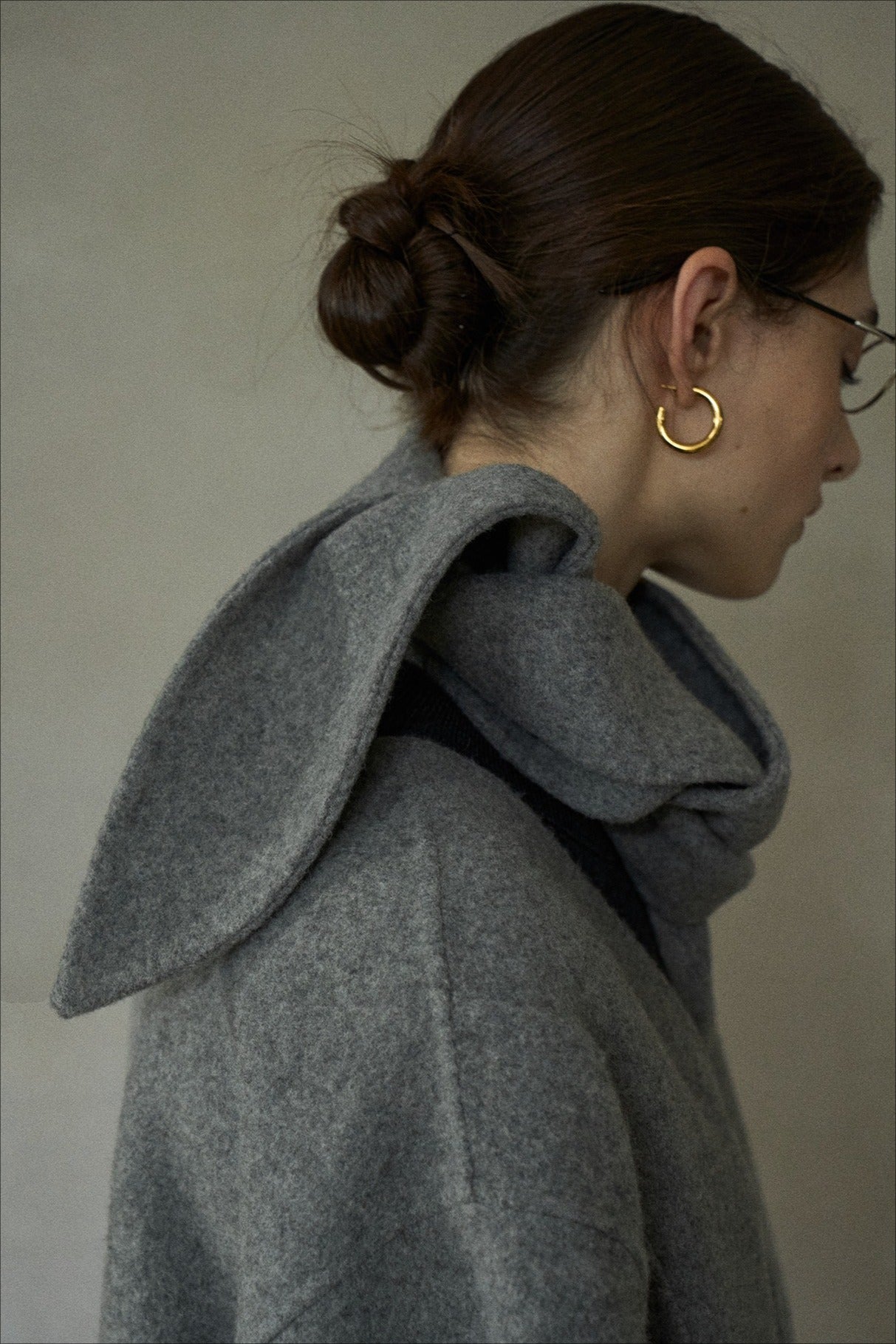 100% wool silhouetted V neck jacket with a scarf | 5 color