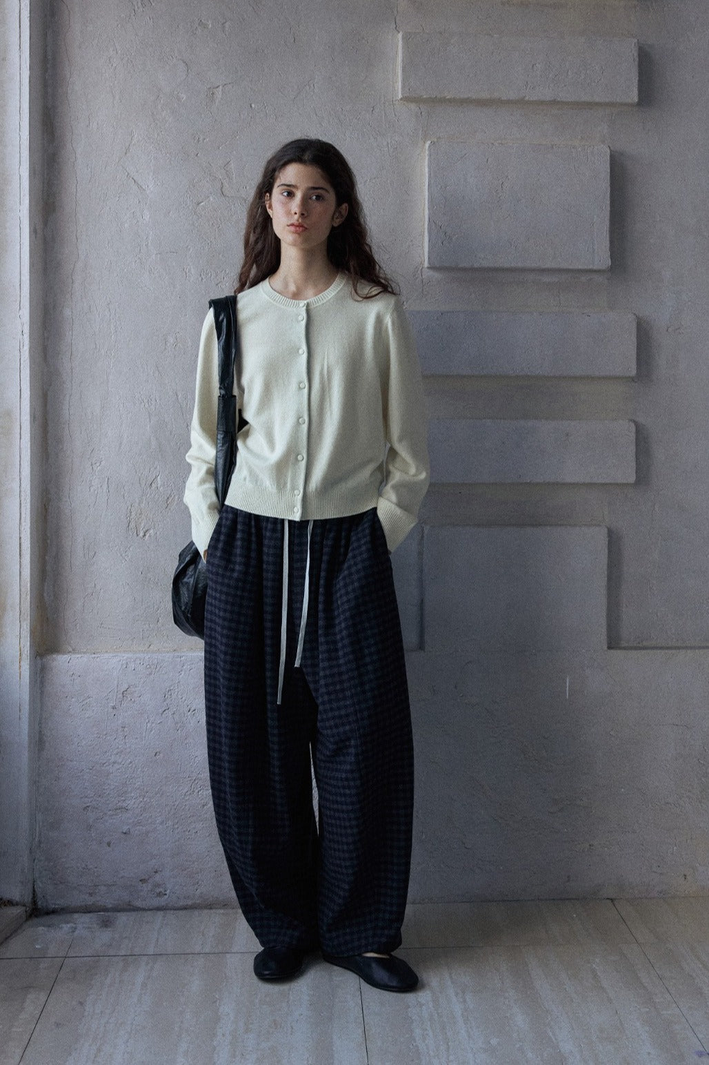 100% wool classic round neck cardigan | 5 color
