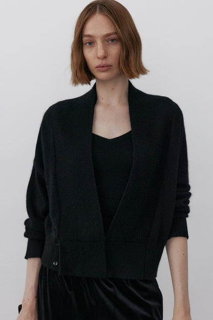 Large V-neck buttoned waist sweater | 2 color