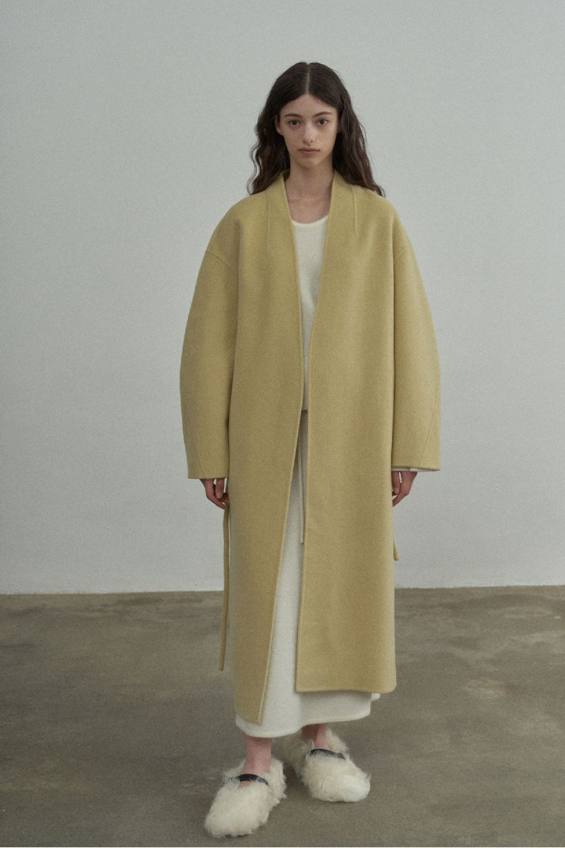 100% Wool loose-fit silhouette coat