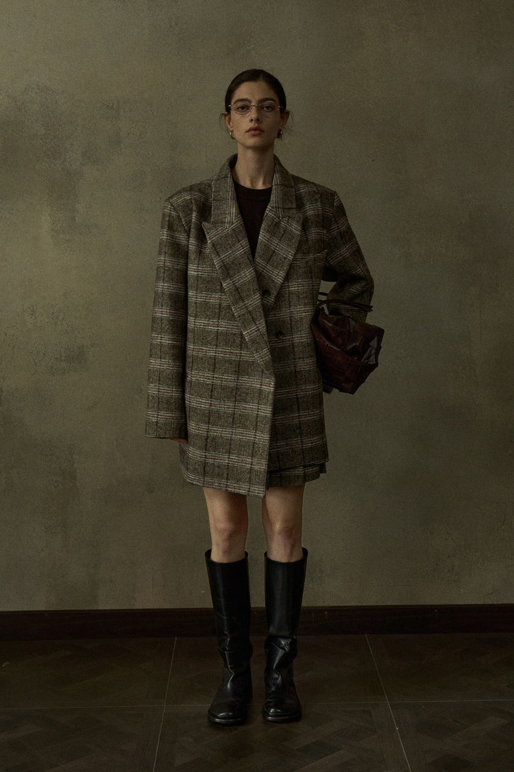 Wool containing plaid pattern super loose blazer | 2 color