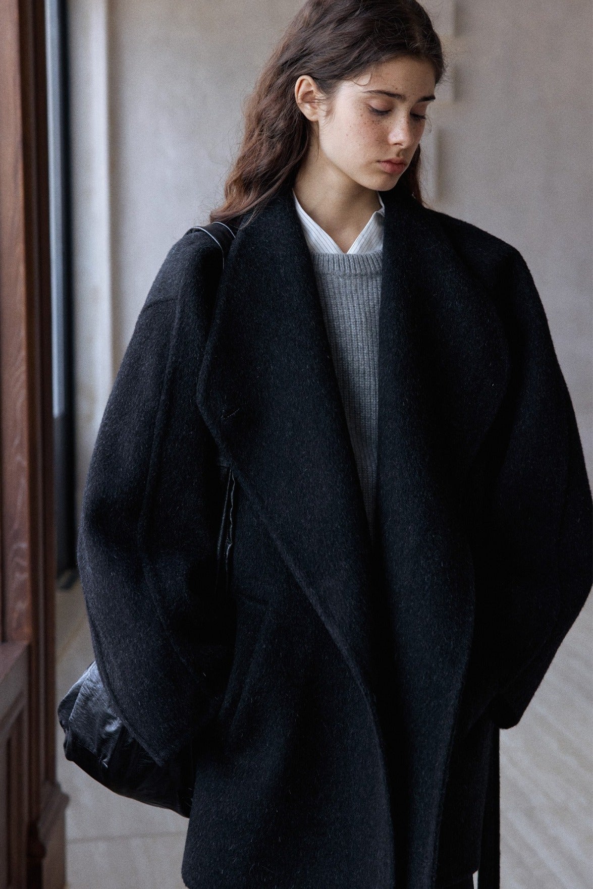 100% wool soft-touch large lapel jacket