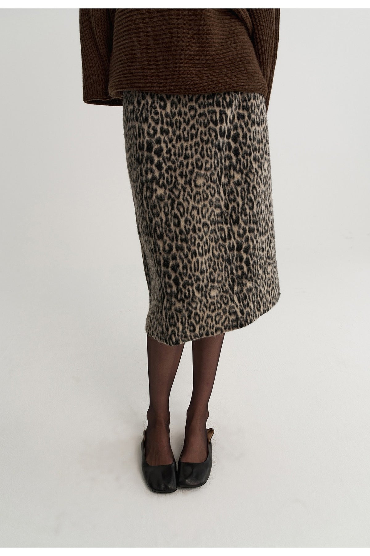 Wool-blend modern midi skirt