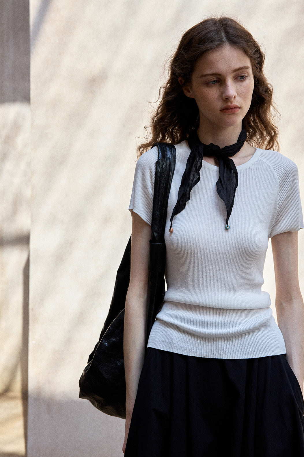 Viscose blend open back T-shirt | 4 color